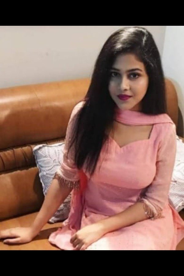 Nagpur call girl